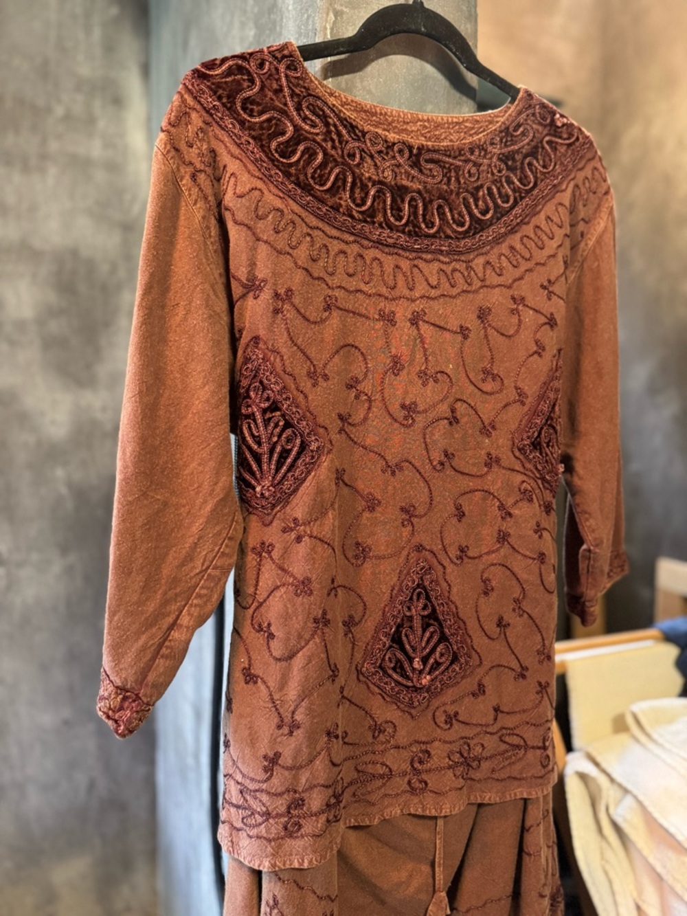 Embroidered Two-Piece Rust Brown Set - Picture 4 of 8